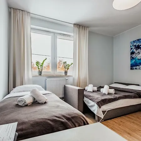 Lägenhet Novomiejska 17 *